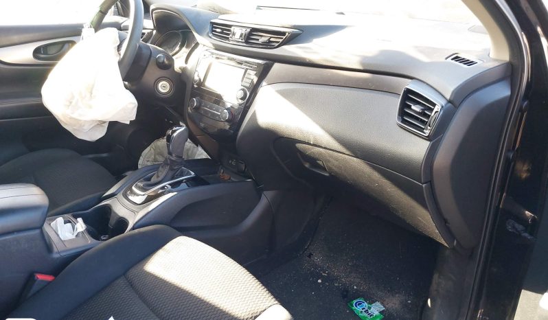 
								NISSAN ROUGE SPORT full									
