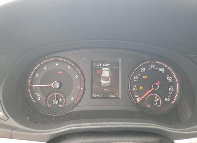 
								VOLKSWAGEN PASSAT full									