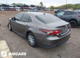 
										Toyota camry full									