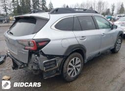 
										SUBARU OUTBACK full									