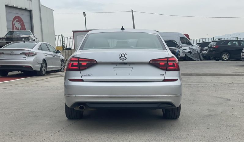 
								Volksvagen passat full									