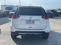 
										NISSAN ROUGE full									