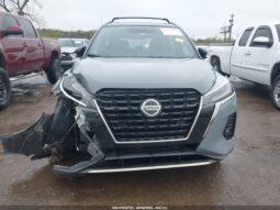 
										NISSAN KICKS full									