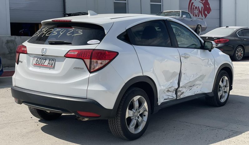 
								Honda HR-V full									