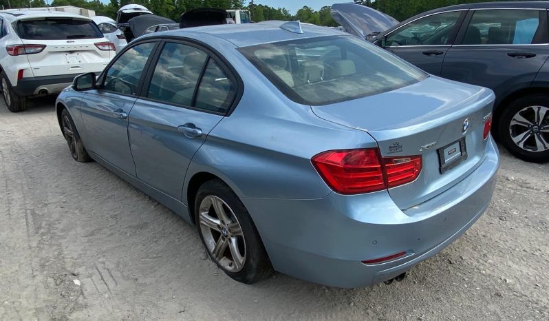 
								BMW 328 Xdrive 2015 full									