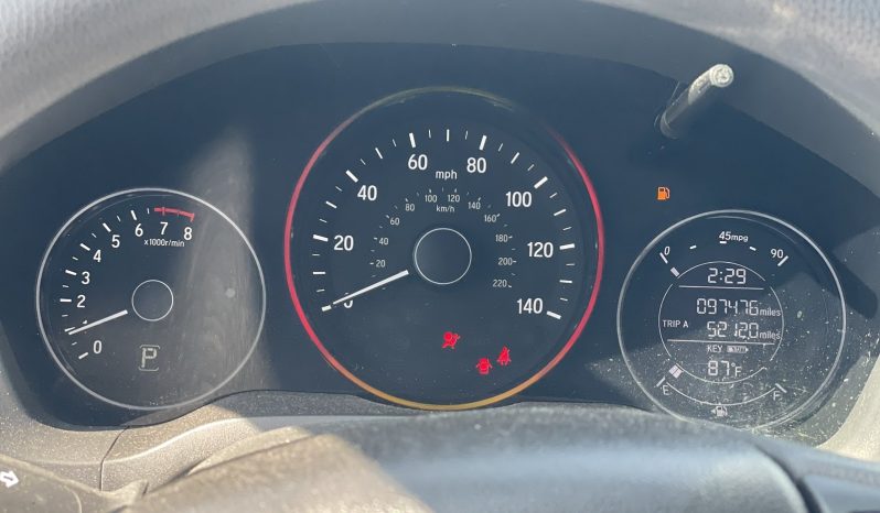 
								Honda HR-V full									