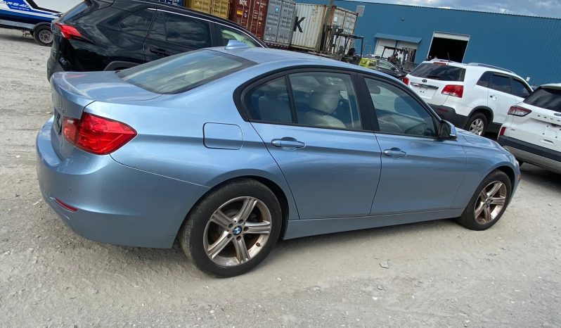 
								BMW 328 Xdrive 2015 full									