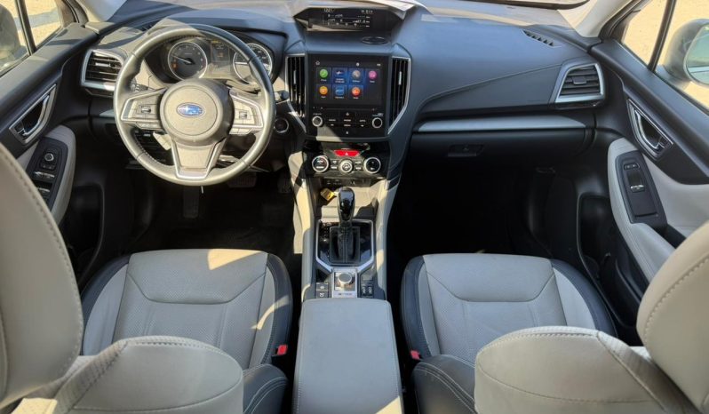 
								Subaru Forester full									