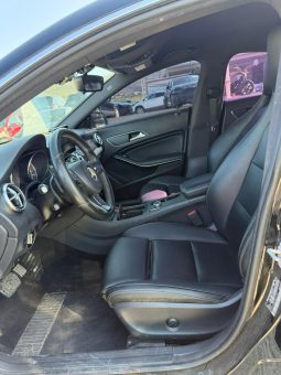 
										Mercedes-benz cla 250 full									
