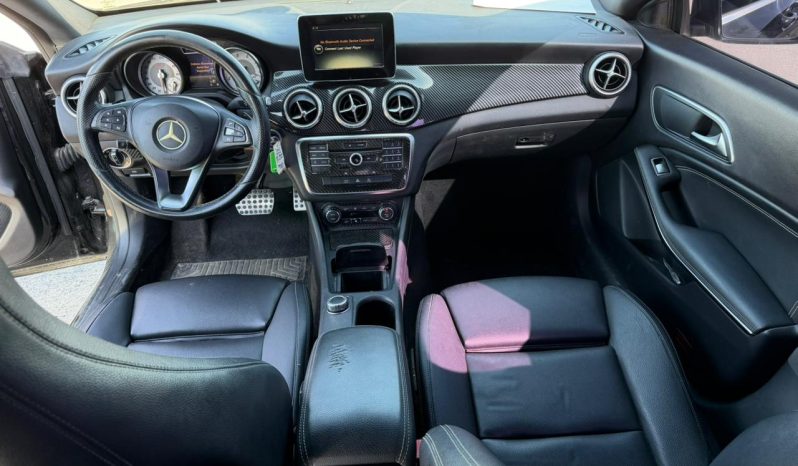 
								Mercedes-benz cla 250 full									
