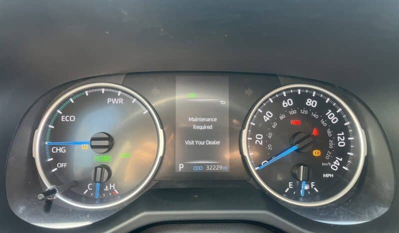 
								TOYOTA RAV 4 XLE full									