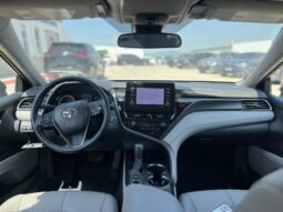
										TOYOTA CAMRY full									
