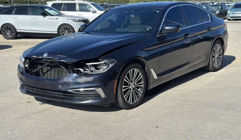 
								BMW 540 full									