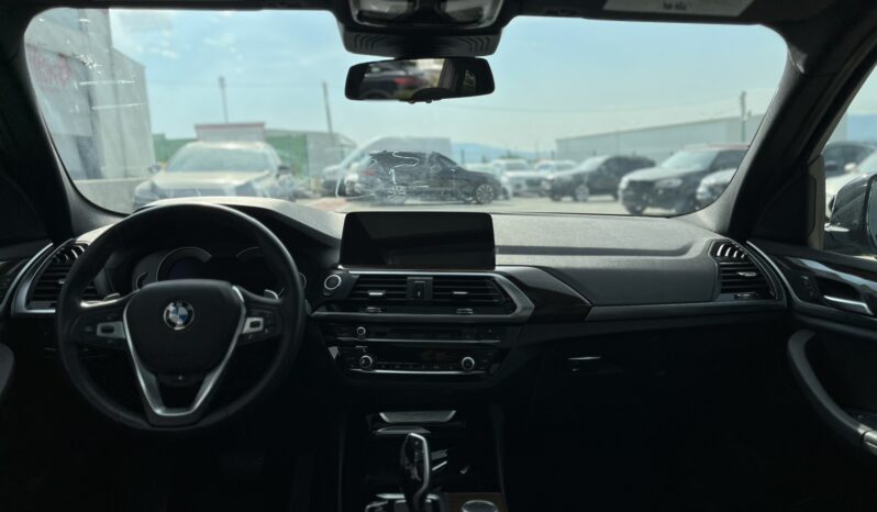 
								BMW X3 full									