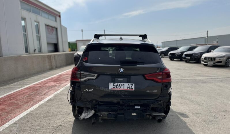 
								BMW X3 full									