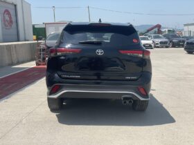 TOYOTA HIGLANDER