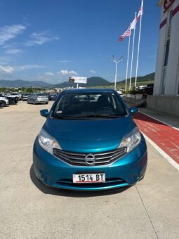 
										nissan versa full									