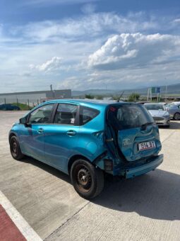 
										nissan versa full									