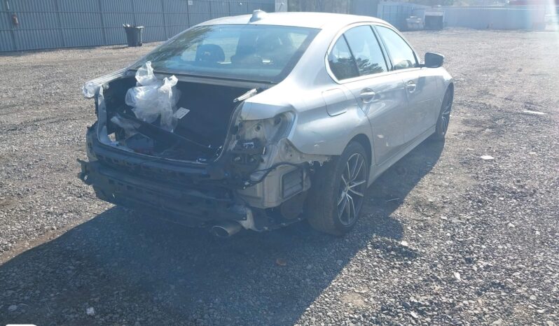 
								BMW 330 full									