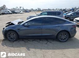 
										TESLA MODEL 3 full									