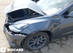 
										TESLA MODEL 3 full									