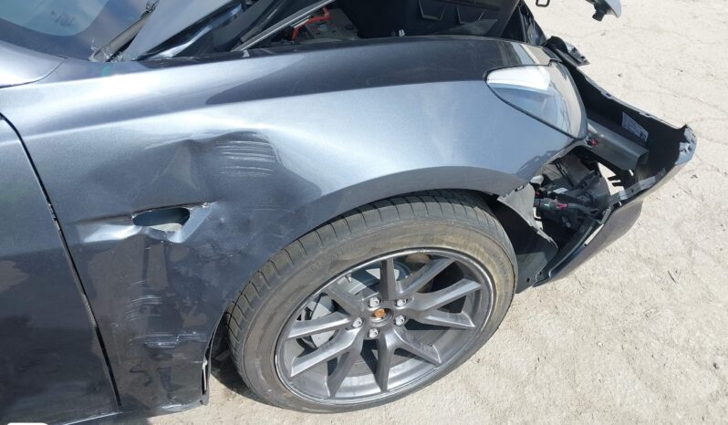 
								TESLA MODEL 3 full									