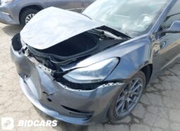 
										TESLA MODEL 3 full									