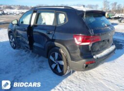 VOLKSWAGEN TAOS