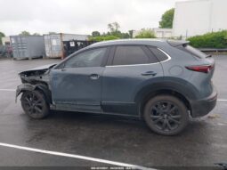 
										MAZDA CX-30 full									