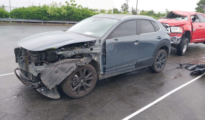 
								MAZDA CX-30 full									
