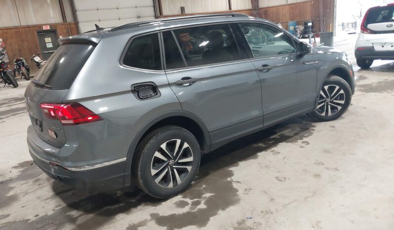 
								VOLKSWAGEN TIGUAN full									