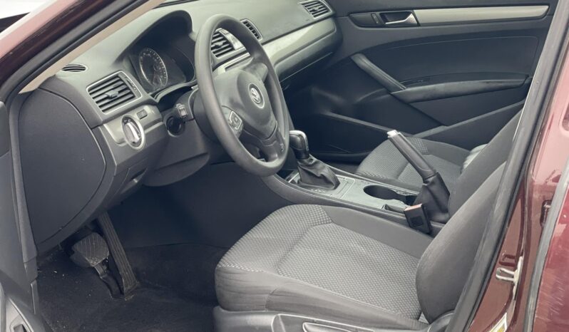 
								volkswagen passat full									