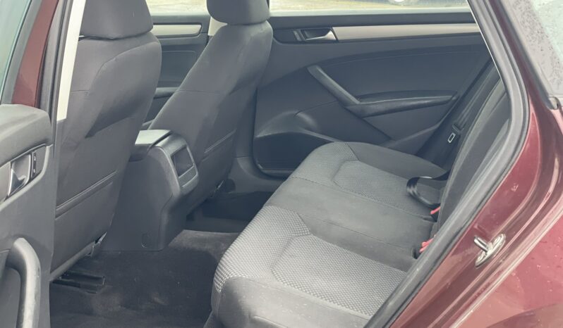 
								volkswagen passat full									