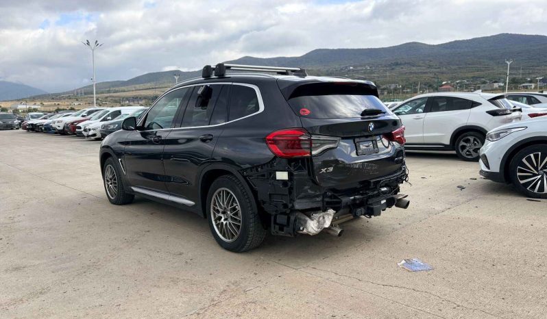 
								BMW X3 full									