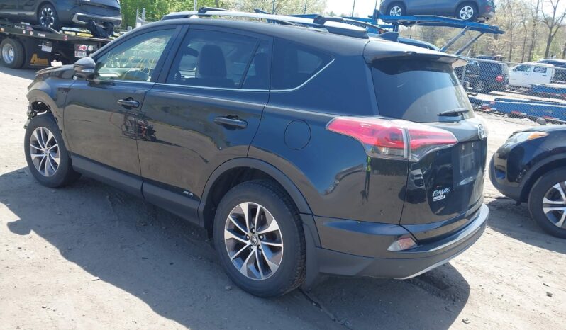
								TOYOTA RAV4 full									