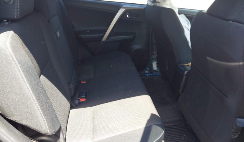 
								TOYOTA RAV4 full									