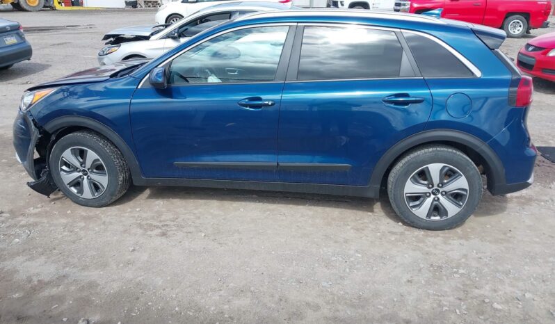 
								KIA NIRO full									