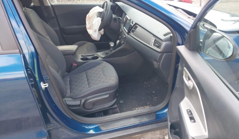 
								KIA NIRO full									