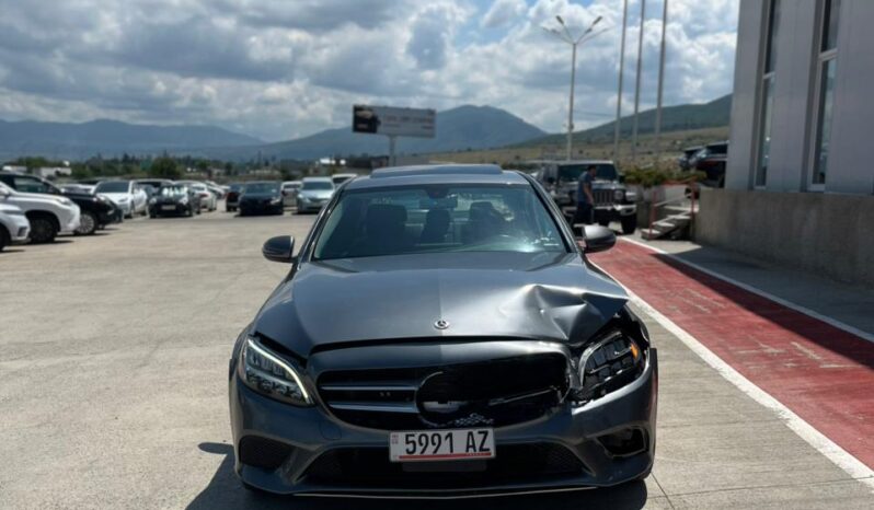 
								Mercedes-Benz C300 full									