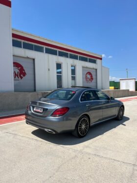 Mercedes-Benz C300