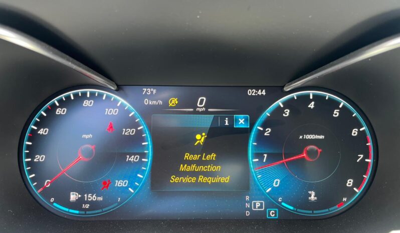 
								Mercedes-Benz C300 full									