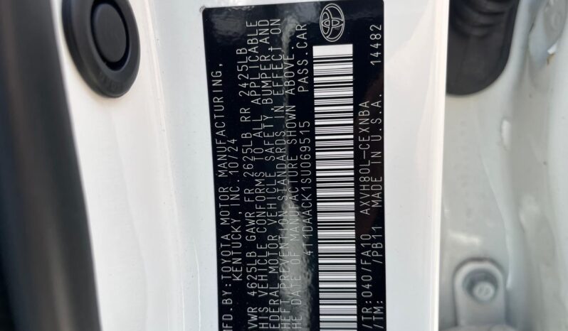 
								Toyota Camry full									