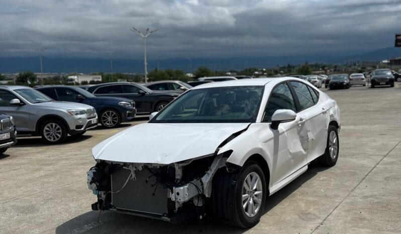 
								Toyota Camry full									