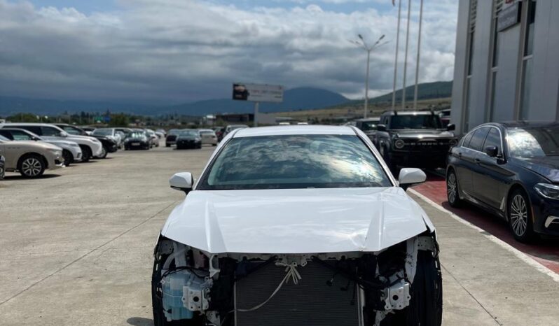 
								Toyota Camry full									