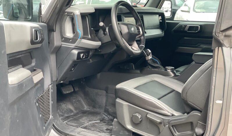 
								Ford Bronco full									