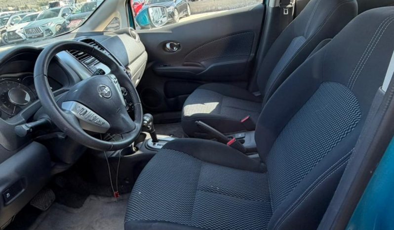 
								nissan versa full									