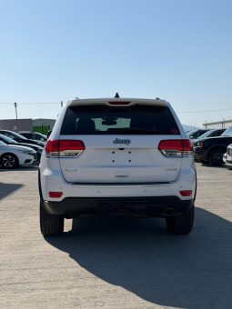 
										jeep grand cherokee full									