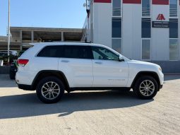 
										jeep grand cherokee full									