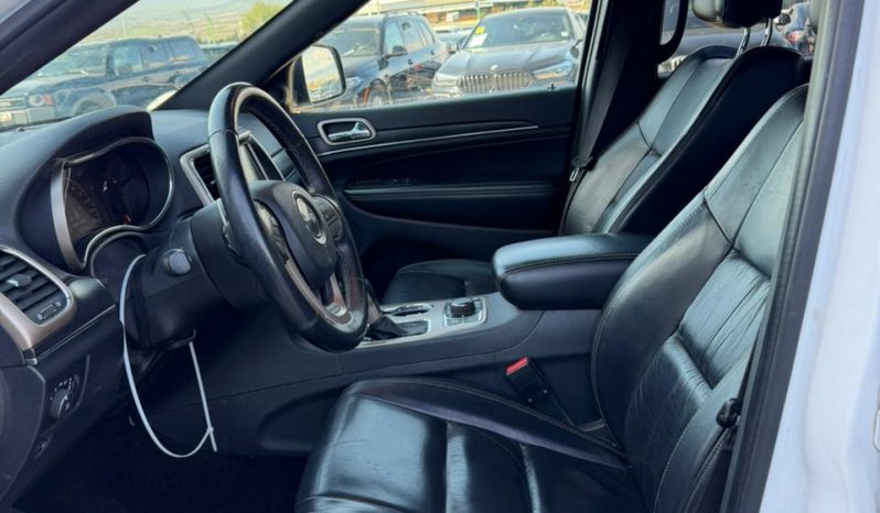 
								jeep grand cherokee full									