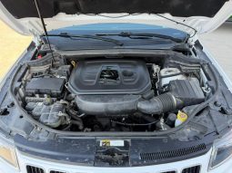 
										jeep grand cherokee full									